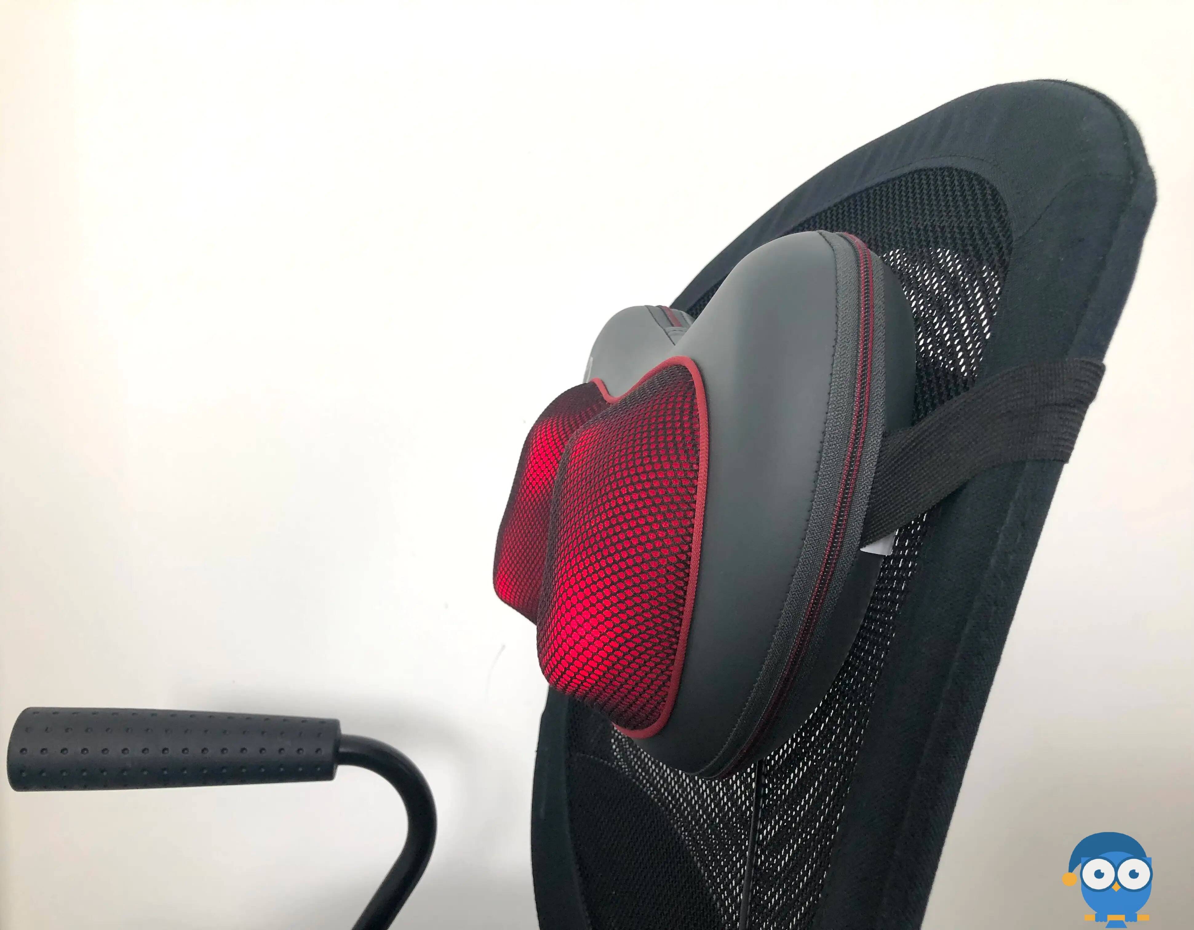 Massagekissen am Stuhl mit Wärme